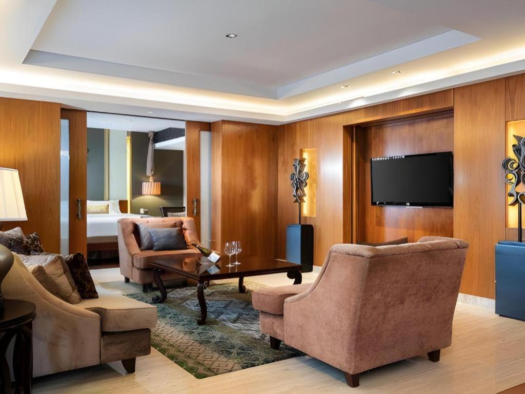 Artotel Suites Bianti Yogyakarta Kültér fotó