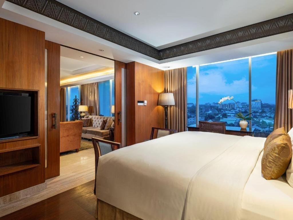 Artotel Suites Bianti Yogyakarta Kültér fotó