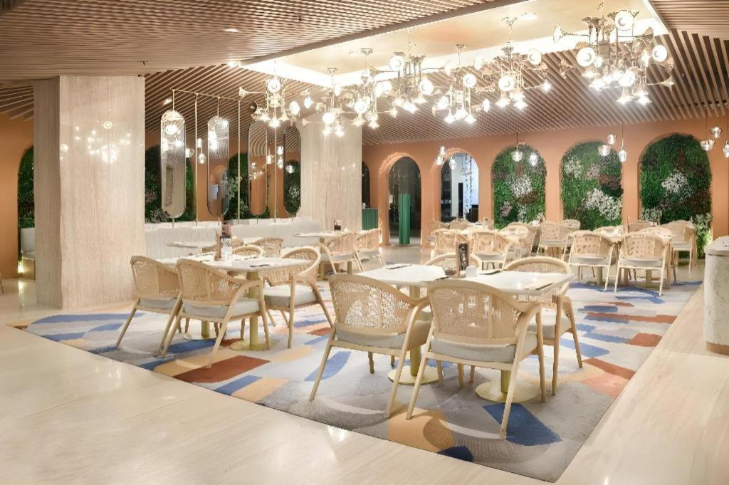 Artotel Suites Bianti Yogyakarta Kültér fotó