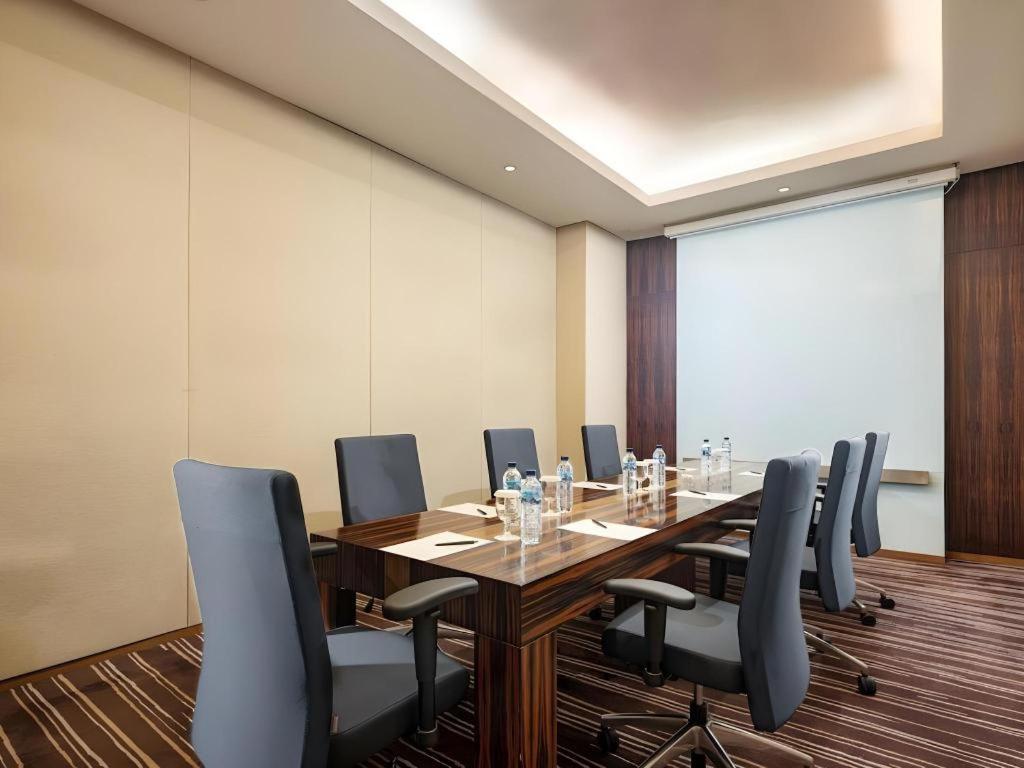 Artotel Suites Bianti Yogyakarta Kültér fotó